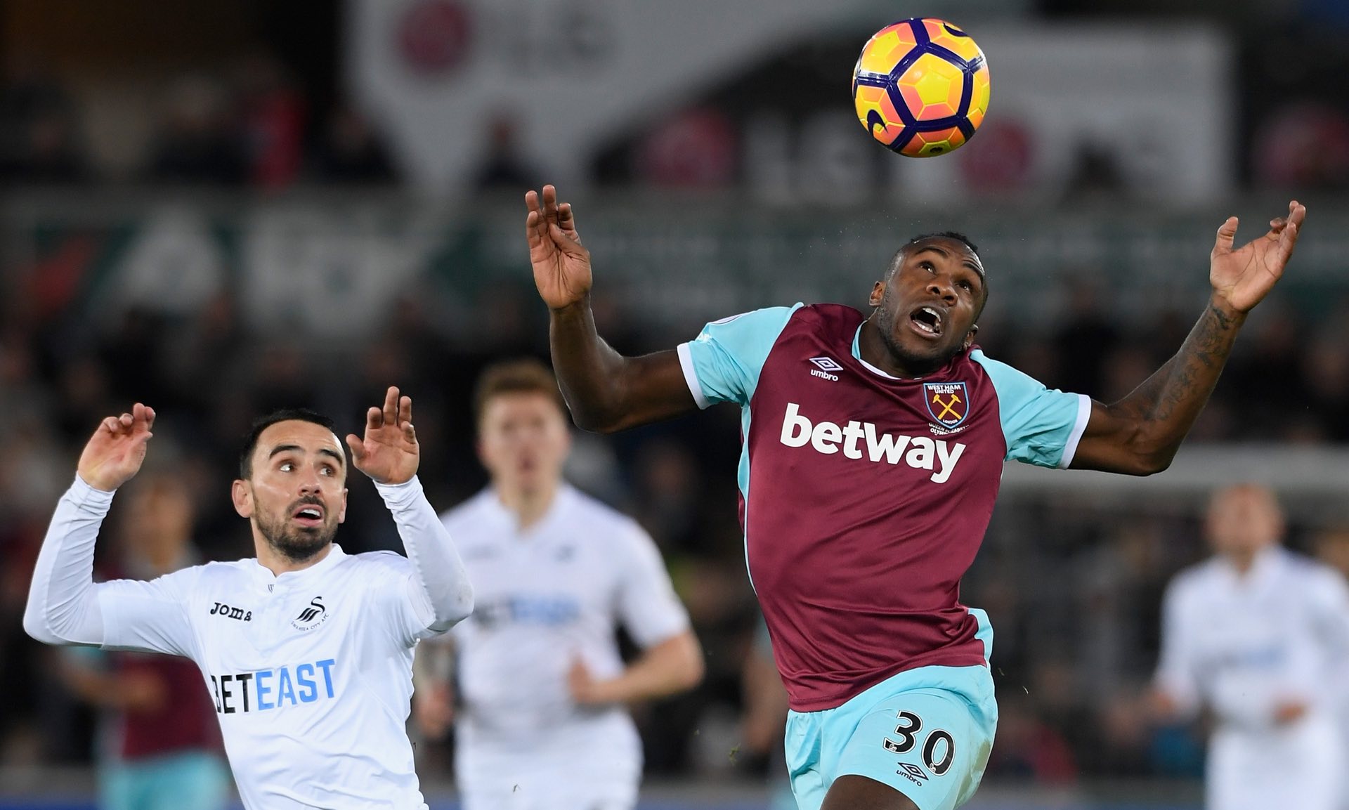 仅能够激发 仅能够激发